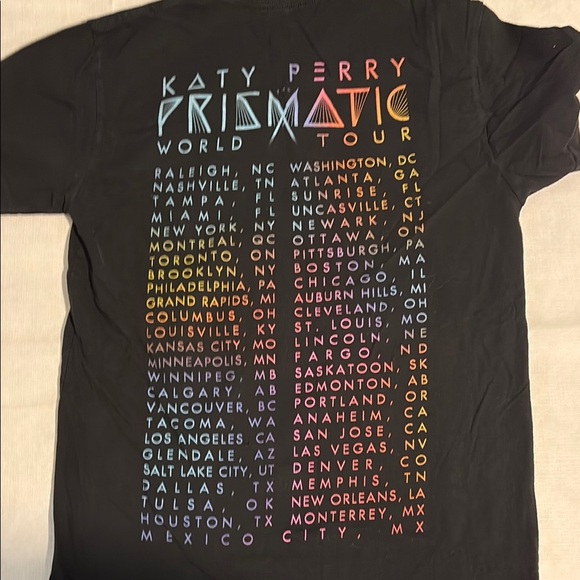 Katy Perry Collections Black Short Sleeve Tee with Vibrant Graphic - Picture 2 of 5